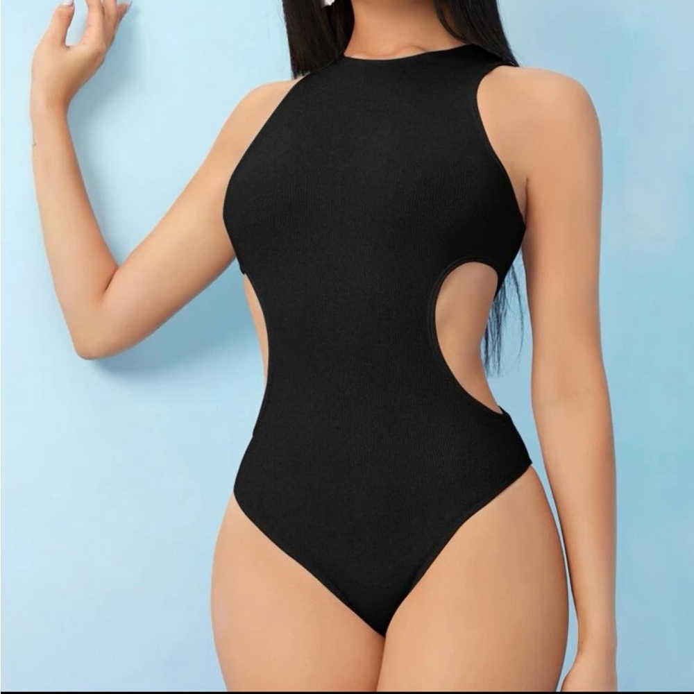 Black body suit